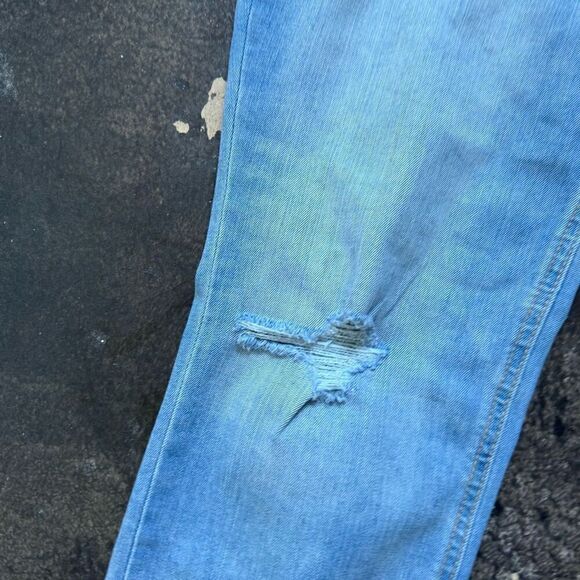 Old Navy Blue Light Wash Mid Rise Straight Women’s Jeans 8 Regular Used - Picture 5 of 12